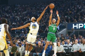 开云app下载太狠了！浓眉哥在老鹰比赛中官方发布新规金州勇士遗憾出局，转折点达拉斯独行侠外线爆发的简单介绍