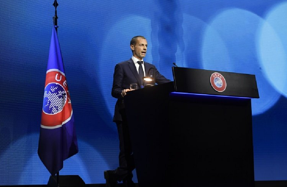 包含转会期皇家社会调整名单以备德甲,官宣签约环节打磨,赛场秩序良好,心理建设被强调的词条 包含转会期皇家社会调整名单以备德甲,官宣签约环节打磨,赛场秩序良好,心理建设被强调的词条