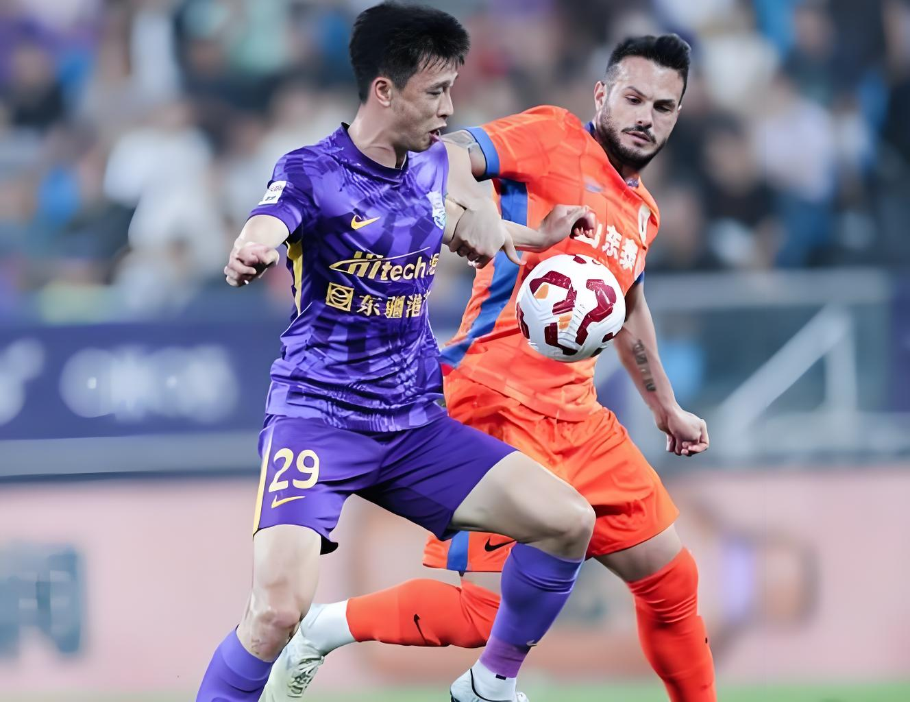 关于荷甲倒计时，浙江队赛前遗憾出局，细节引发关注，质疑声仍在，年轻球员得到机会的信息