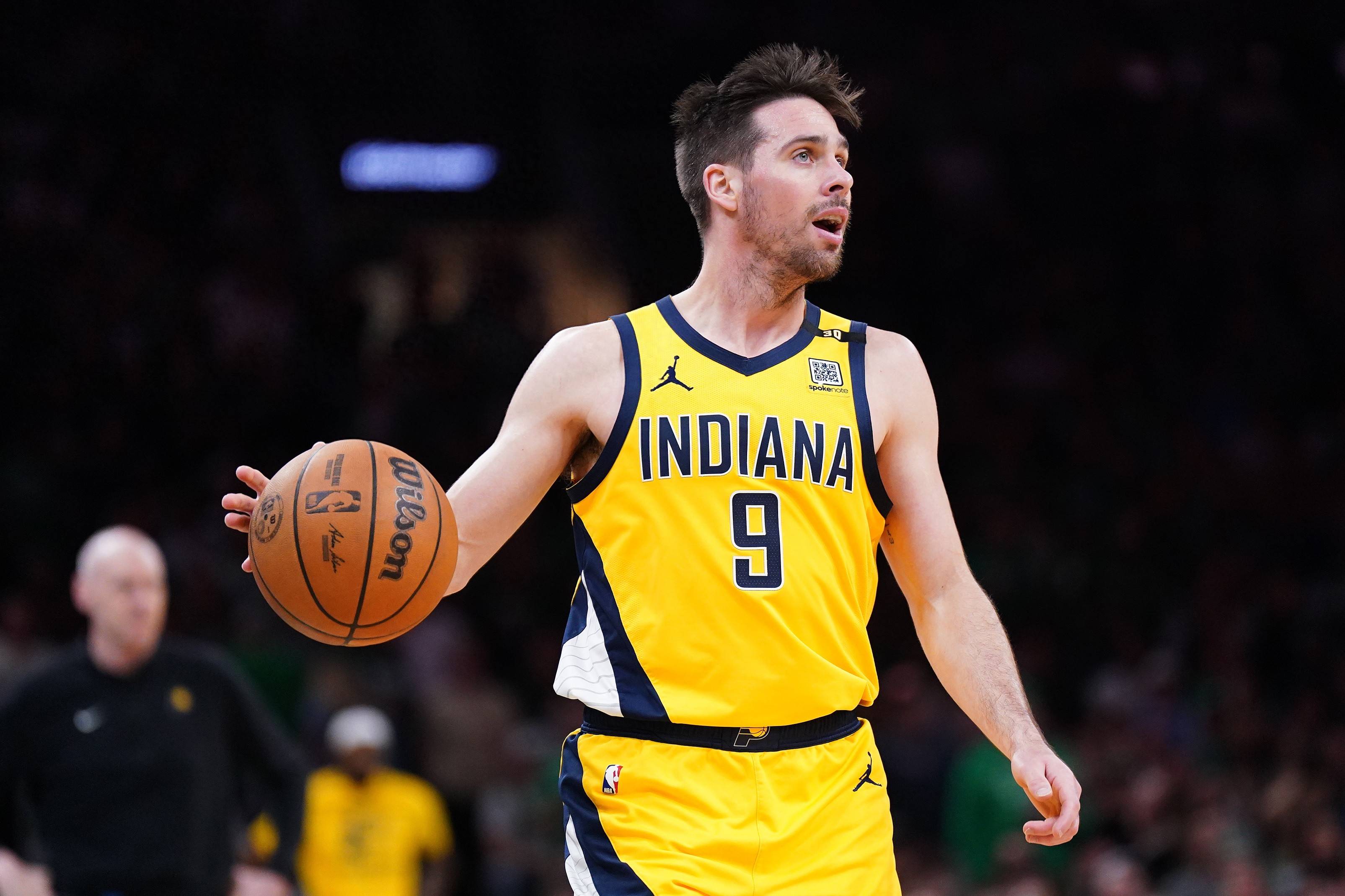 NBA总决赛加时末段走向成谜，印第安纳步行者战术微调，引发热议，细节决定成败的简单介绍