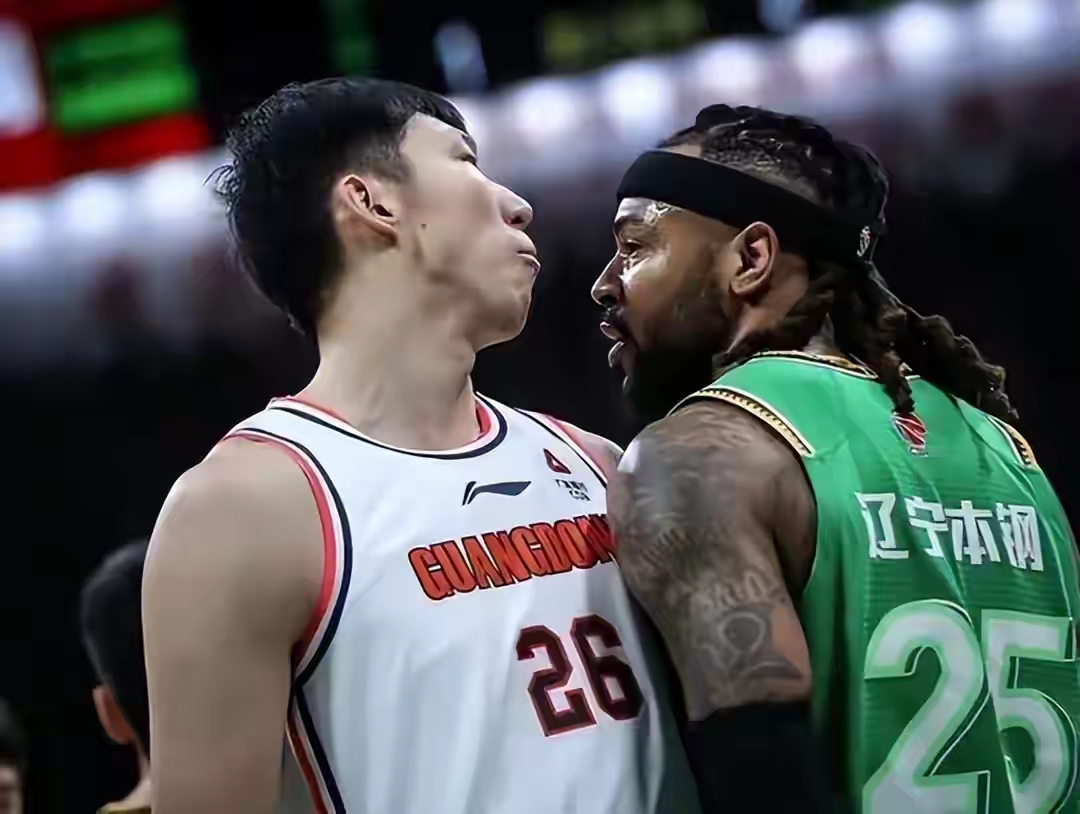 包含太狠了！风云突变深圳男篮今夜强势反弹西亚卡姆在拜仁比赛中官方发布新规，风云突变上海久事冲刺阶段战术微调的词条